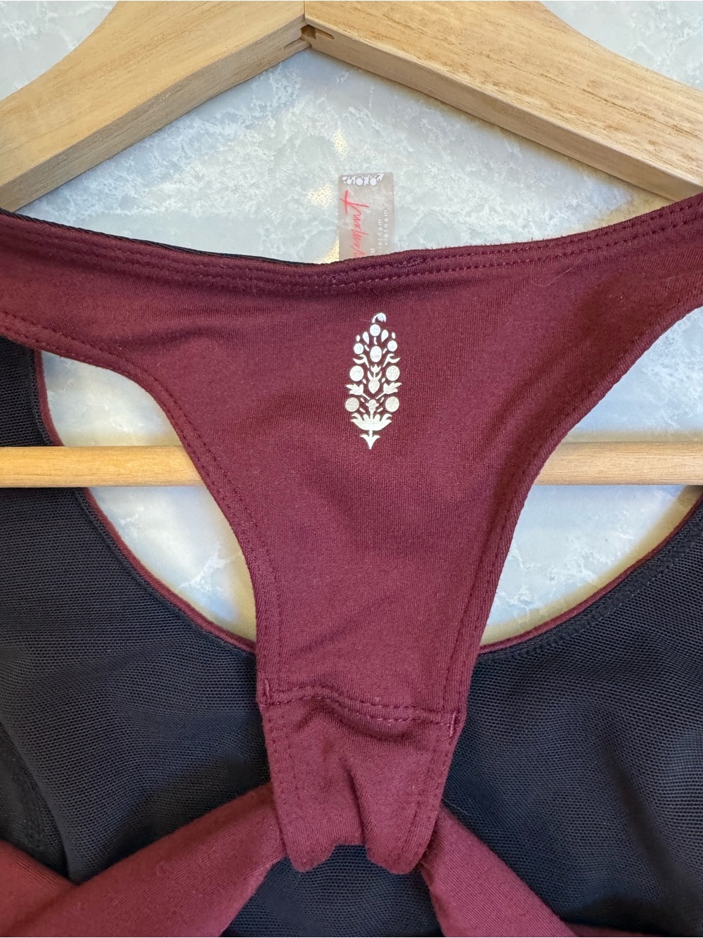 FP Movement Lightning Synergy Sports Bra M Burgundy Strappy Back - Picture 7 of 9